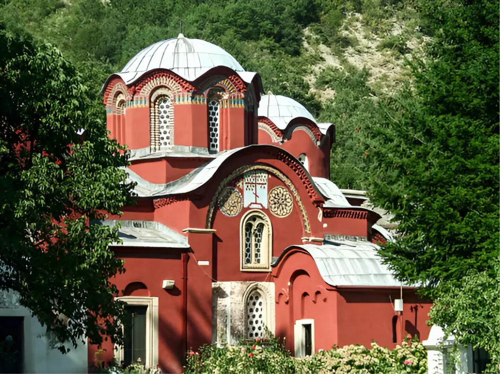 Peja gezilecek yerler